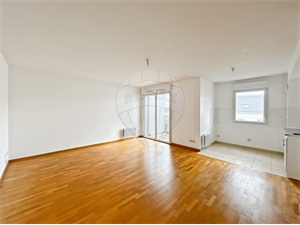 t3 à la vente -   44100  NANTES, surface 60 m2 vente t3 - UBI473141663